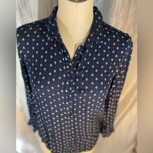 Midnight Sky rayon button down collared blouse- navy with white ship anchors - Picture 9 of 10